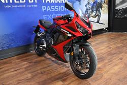 2023 Honda CBR650R Red