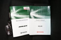 2020 Toyota Hilux SR5