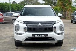 2023 Mitsubishi Outlander LS