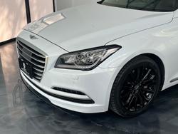 2015 Hyundai Genesis DH Marble White