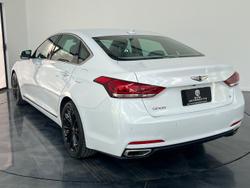 2015 Hyundai Genesis DH Marble White