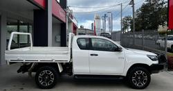 2021 Toyota
                Hilux SR