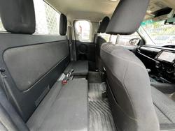 2021 Toyota
                Hilux SR