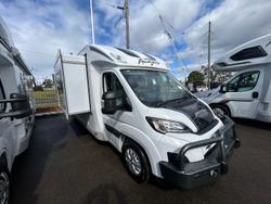 2025 Avan Ovation M10