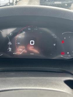 2025 Avan Ovation M10