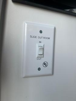 2025 Avan Ovation M10