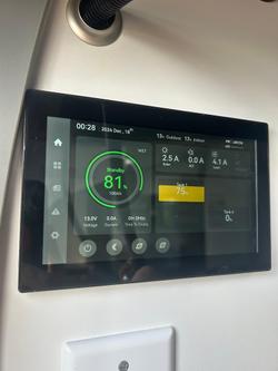 2025 Avan Ovation M10