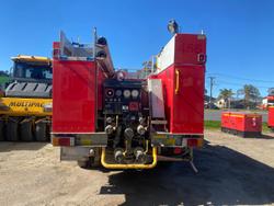 1994 Isuzu Fts700 Red