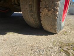 1994 Isuzu Fts700 Red