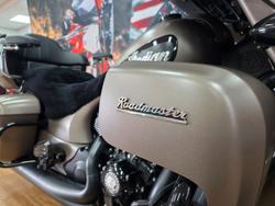 2021 INDIAN ROADMASTER DARK HORSE BRONZE