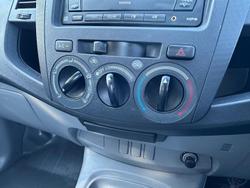 2009 Toyota Hilux Workmate TGN16R MY09 4x2 Glacier White