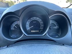 2009 Toyota Hilux Workmate TGN16R MY09 4x2 Glacier White