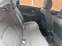2016 Kia Rio S UB MY16 Clear White