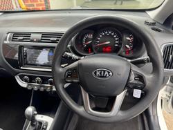 2016 Kia Rio S UB MY16 Clear White