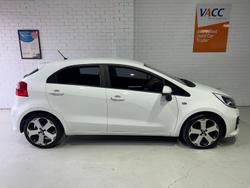 2016 Kia Rio S UB MY16 Clear White
