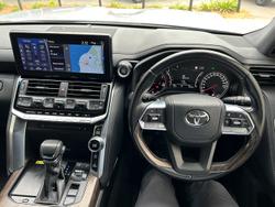 2023 Toyota Landcruiser VX FJA300R 4X4 Dual Range Silver Pearl