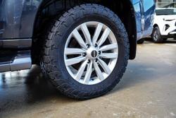 2017 Isuzu MU-X LS-T