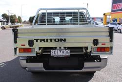 2025 Mitsubishi
Triton GLX