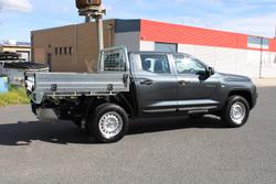 2025 Mitsubishi
Triton GLX