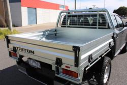 2025 Mitsubishi Triton GLX