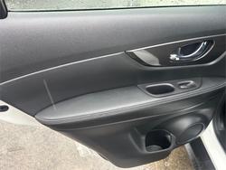 2022 NISSAN X-TRAIL ST (2WD)