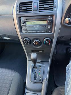 2007 Toyota Corolla Ascent ZRE152R Glacier White