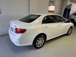 2007 Toyota Corolla Ascent ZRE152R Glacier White