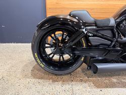 2014 Harley-davidson VRSCF MUSCLE Black