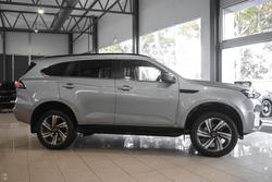 2025 Isuzu MU-X LS-T MY25 4x2 Mercury Silver