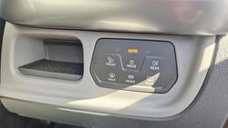 2025 Volkswagen ID. Buzz Pro BEV560