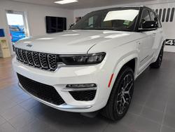 2023 Jeep
Grand Cherokee Summit Reserve 4xe