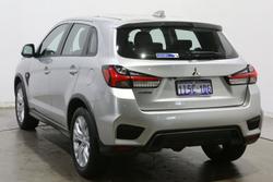 2020 Mitsubishi
ASX ES