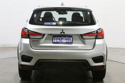 2020 Mitsubishi
ASX ES