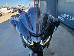 2022 BMW Motorrad R 1250 RT TRIPLE BLACK ROAD TOURING Black