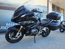 2022 BMW Motorrad R 1250 RT TRIPLE BLACK ROAD TOURING Black