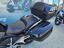2022 BMW Motorrad R 1250 RT TRIPLE BLACK ROAD TOURING Black