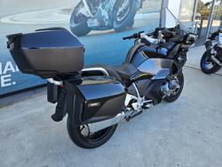 2022 BMW Motorrad R 1250 RT TRIPLE BLACK ROAD TOURING Black