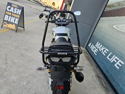 2016 Yamaha XJR1300 Silver