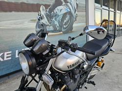 2016 Yamaha XJR1300 Silver