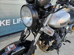 2016 Yamaha XJR1300 Silver