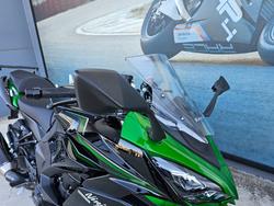2022 Kawasaki Z1000 Green