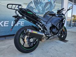 2022 Kawasaki Z1000 Green