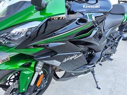 2022 Kawasaki Z1000 Green