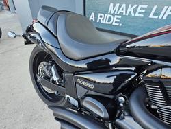 2015 Suzuki VZR 1800 BOULEVARD (M109R) Black