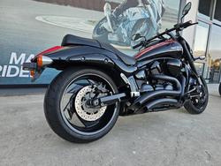 2015 Suzuki VZR 1800 BOULEVARD (M109R) Black