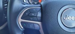 2014 Jeep
                Cherokee Longitude
