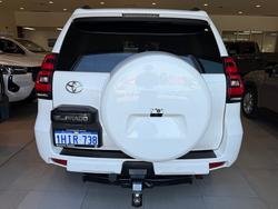 2021 Toyota Prado
