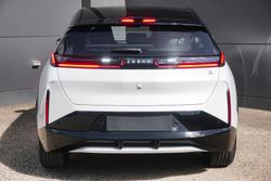 2024 Zeekr
X RWD