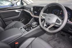 2025 Volkswagen Touareg 170TDI