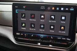 2025 Volkswagen ID.5 Pro